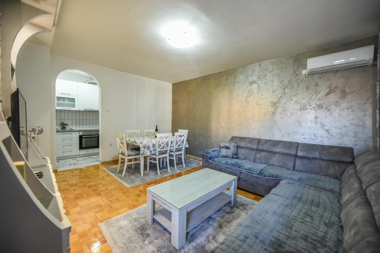 Apartman Vukcevic بودغوريتْسا المظهر الخارجي الصورة