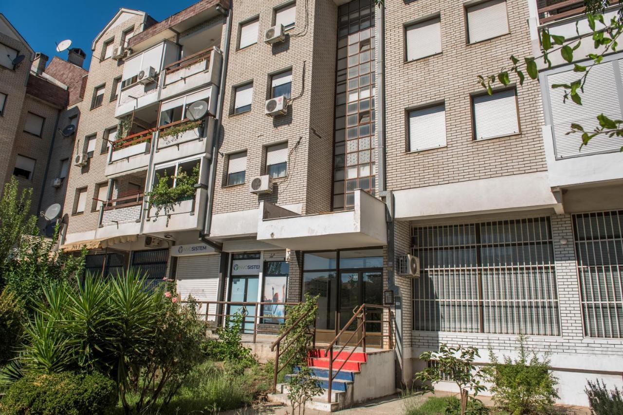 Apartman Vukcevic بودغوريتْسا المظهر الخارجي الصورة