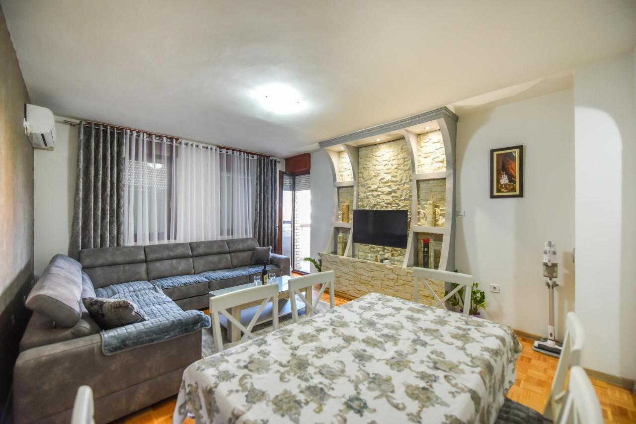 Apartman Vukcevic بودغوريتْسا المظهر الخارجي الصورة